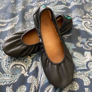 Black Tieks!
